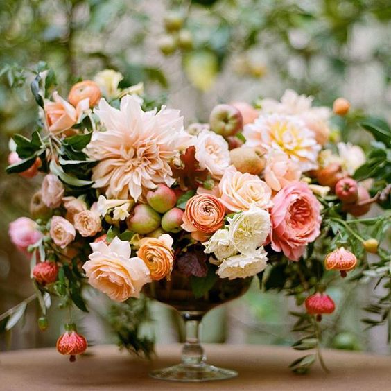 Pastel, cream and Blush wedding floral centerpiece